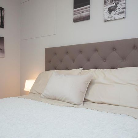 Appartamento Zona Citylife Comodo Per Rho Fiera Milano Dış mekan fotoğraf